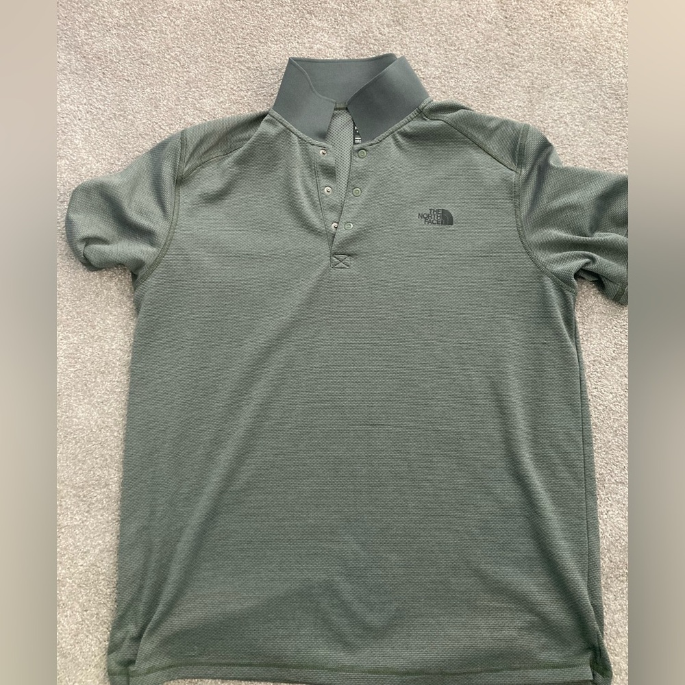 XL North Face polo, men’s